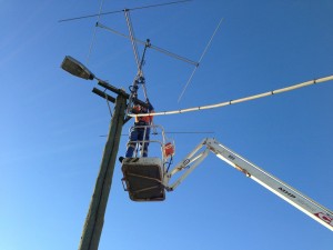 Murray pulling down the old antenna's