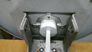 Dish mount with tilt